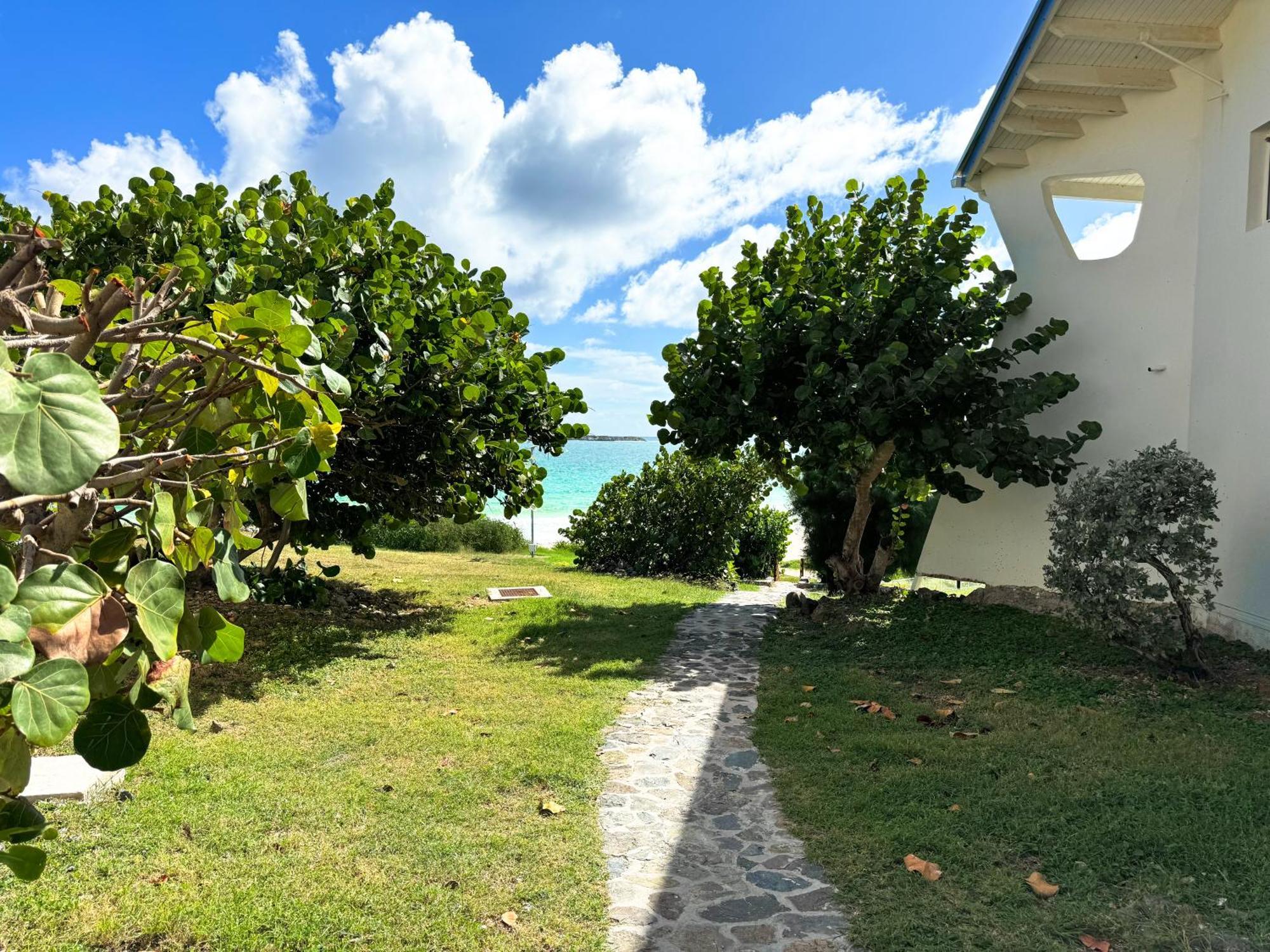 Top Floor Unit 520 Ft2 - 48 M2 With Stunning Dominant View On Ocean, St Barth, Orient Bay Cul de Sac Exterior foto